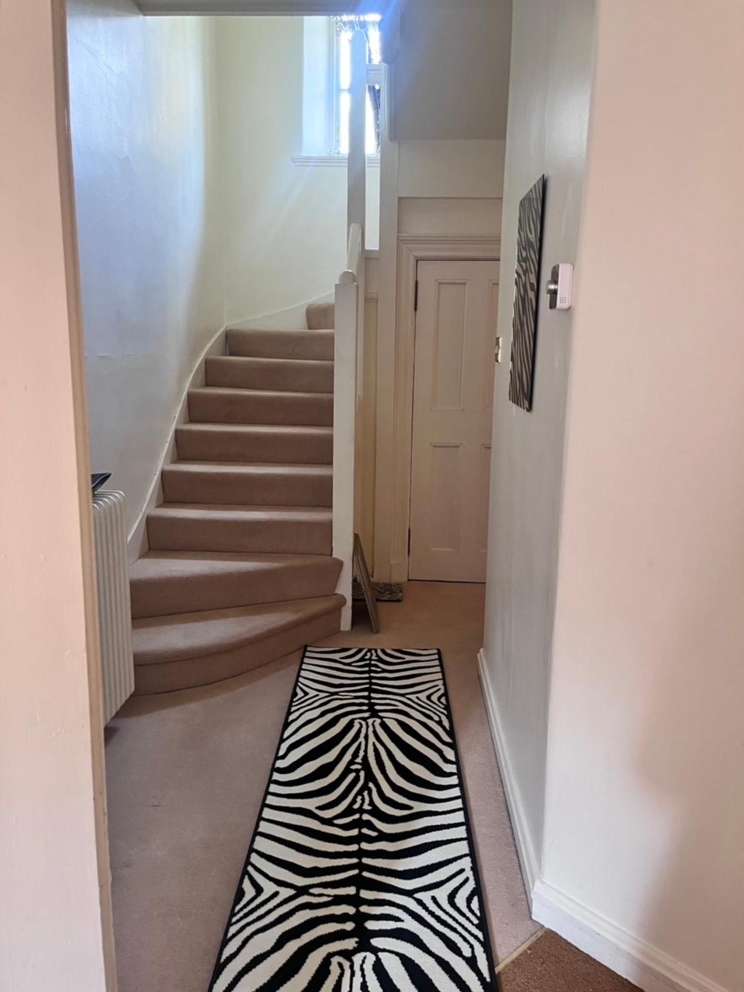 Private Room In Charming Detached House In Newington Edinburgh Exterior photo